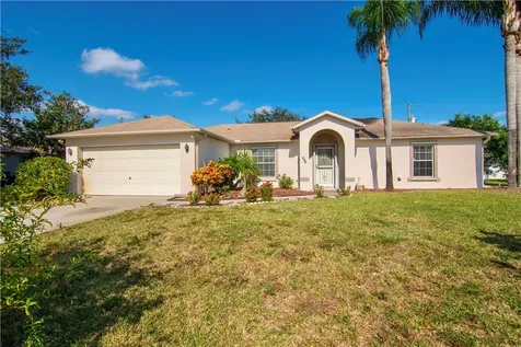 106 Alhambra Avenue Sebastian FL 32958