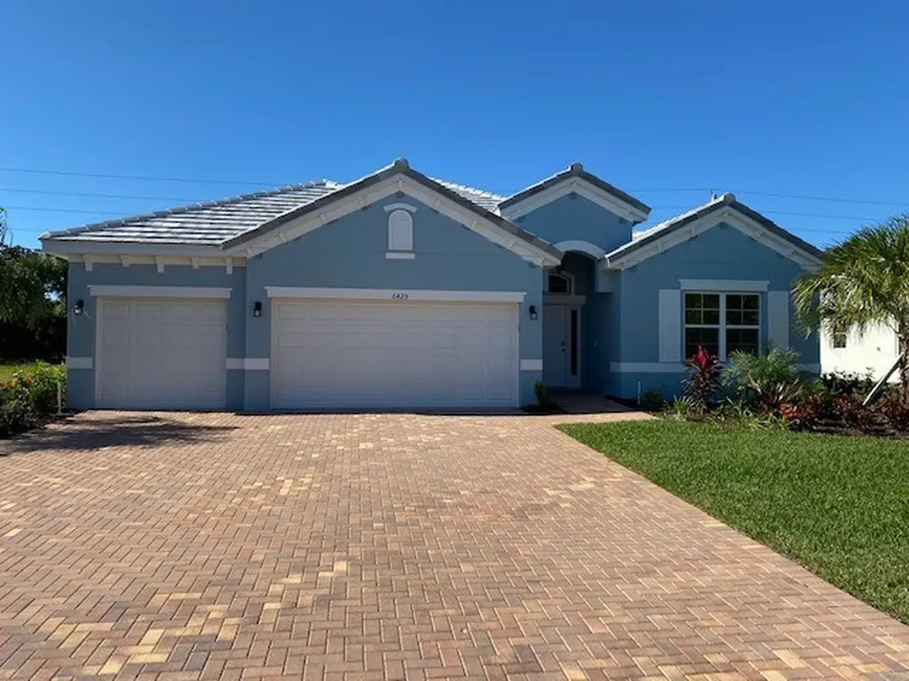 6425 Monserrat Drive Vero Beach FL 32967