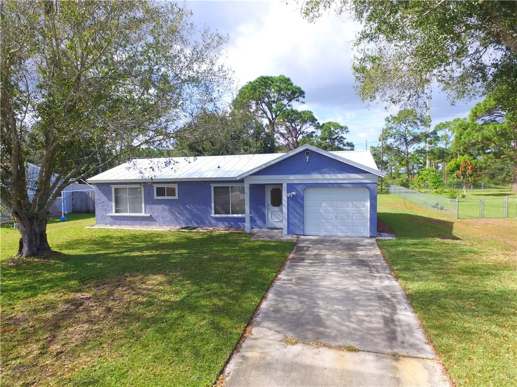 141 Caprona Street Sebastian FL 32958