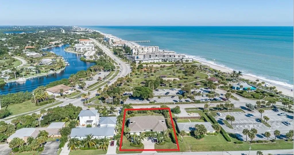 907 Live Oak Road Vero Beach FL 32963