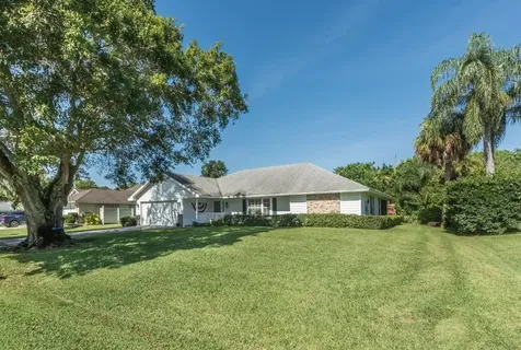 565 39th Court SW Vero Beach FL 32968