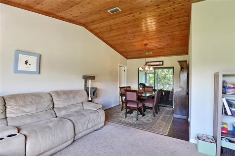140 9th Court Vero Beach FL 32962