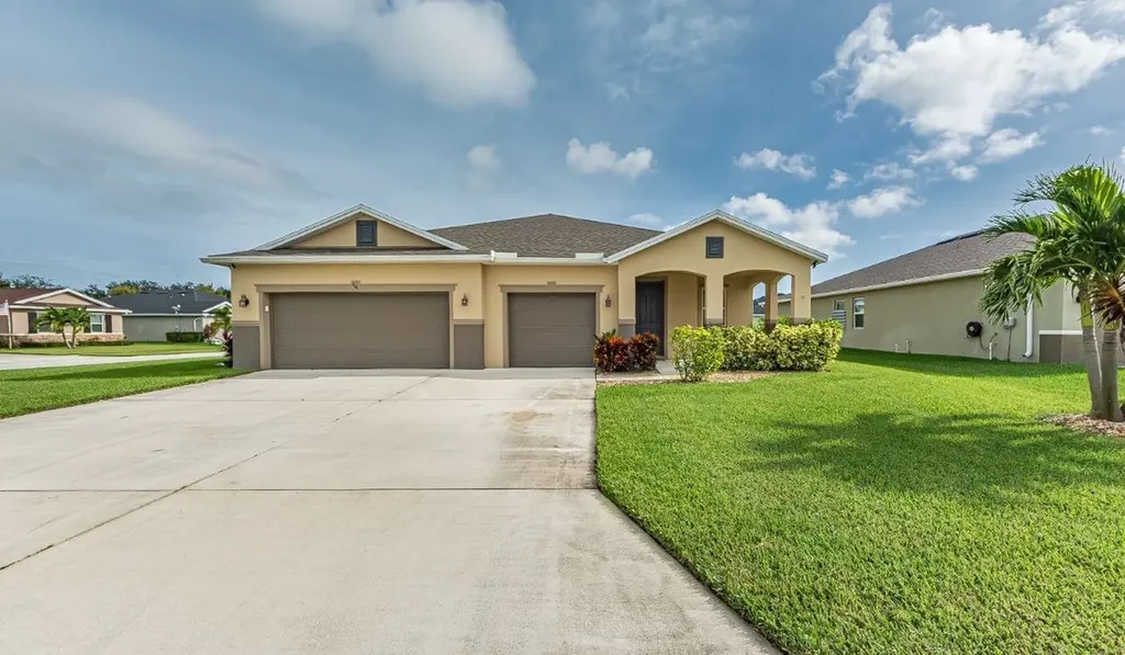 101 Salazar Lane Sebastian FL 32958
