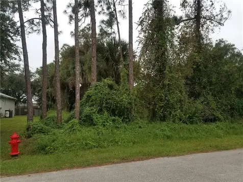 638 Mulberry Street Sebastian FL 32958