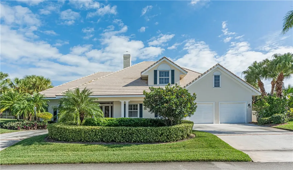 1220 Spanish Lace Lane Vero Beach FL 32963