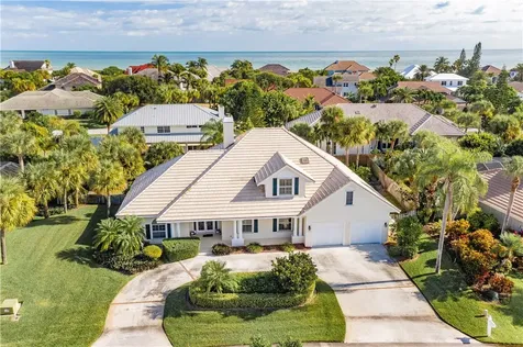 1220 Spanish Lace Lane Vero Beach FL 32963