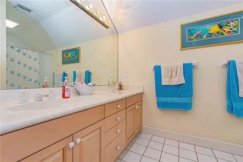1220 Spanish Lace Lane Vero Beach FL 32963