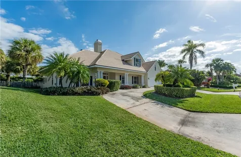 1220 Spanish Lace Lane Vero Beach FL 32963