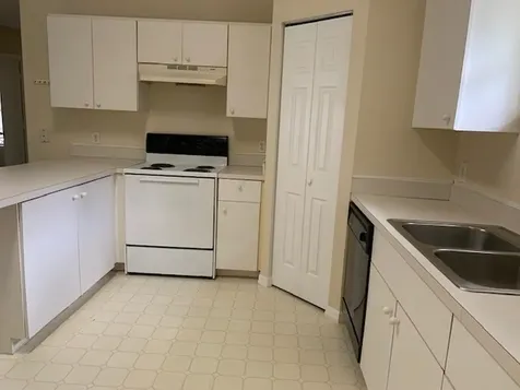 25 44th Court Vero Beach FL 32968