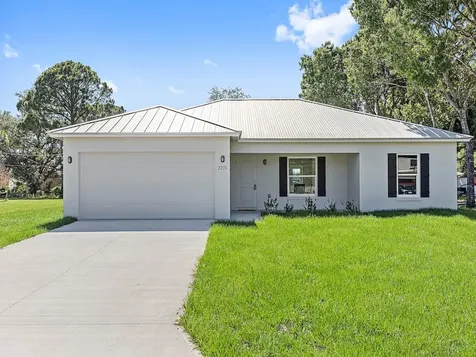 1805 18th Avenue SW Vero Beach FL 32962