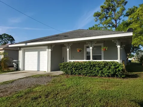 1235 11th Terrace SW Vero Beach FL 32962