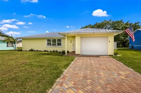 106 11th Court Vero Beach FL 32962
