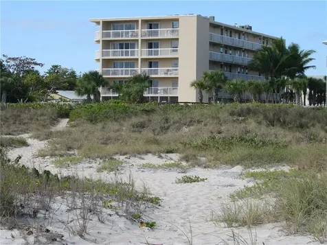 1440 Ocean Drive Vero Beach FL 32963