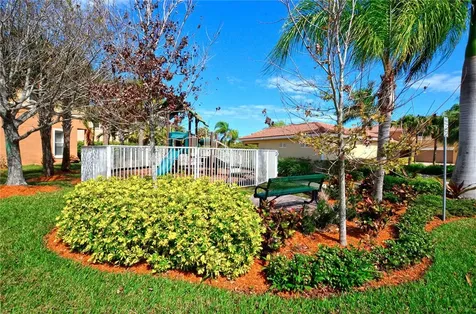 311 Versailles Lane Vero Beach FL 32960