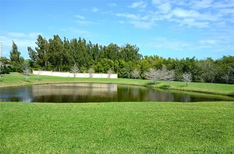311 Versailles Lane Vero Beach FL 32960