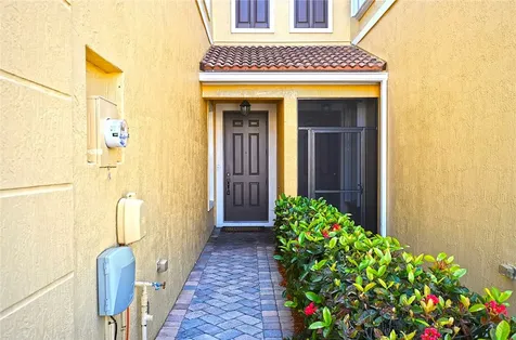 311 Versailles Lane Vero Beach FL 32960