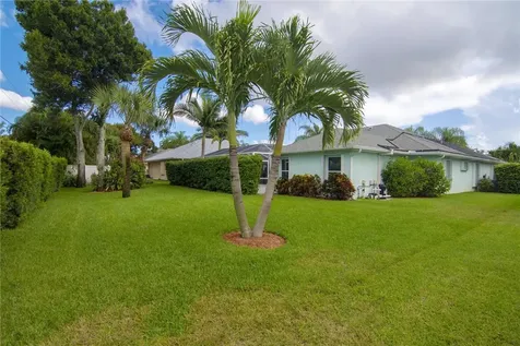 645 23rd Avenue Vero Beach FL 32962