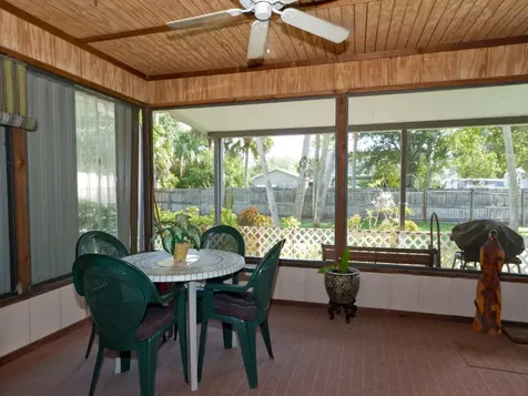 664 31st Avenue SW Vero Beach FL 32968