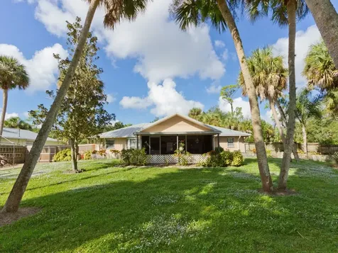 664 31st Avenue SW Vero Beach FL 32968