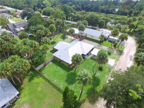 664 31st Avenue SW Vero Beach FL 32968