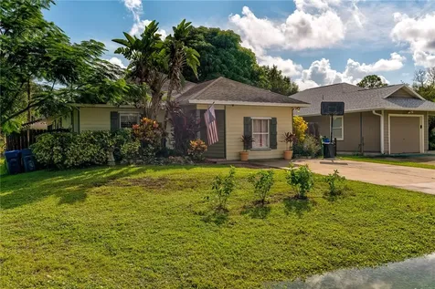 1510 19th Avenue SW Vero Beach FL 32962