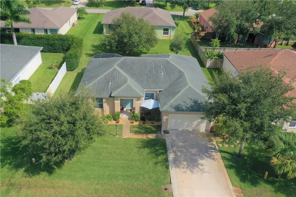 4780 49th Avenue Vero Beach FL 32967