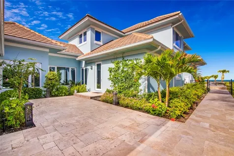 1240 Olde Doubloon Drive Vero Beach FL 32963