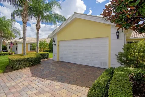 5655 Dominica Street Vero Beach FL 32967
