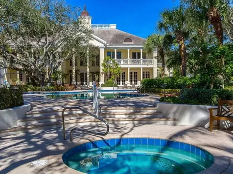 200 Beachview Drive Indian River Shores FL 32963
