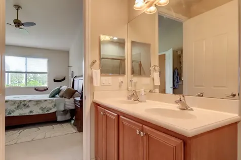 6455 Oxford Circle Vero Beach FL 32966