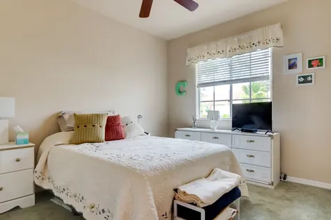 6455 Oxford Circle Vero Beach FL 32966
