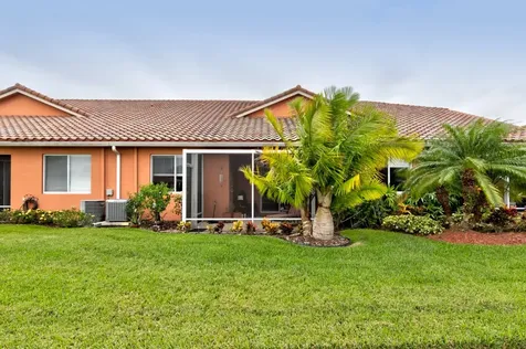 6455 Oxford Circle Vero Beach FL 32966