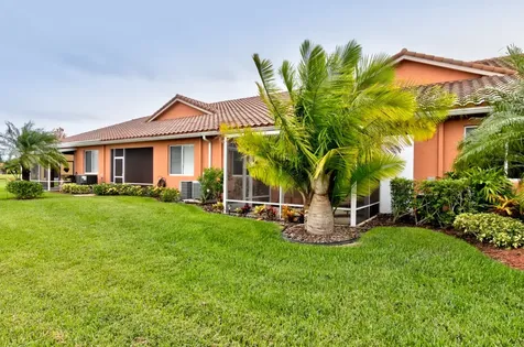 6455 Oxford Circle Vero Beach FL 32966