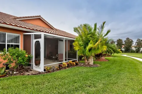 6455 Oxford Circle Vero Beach FL 32966