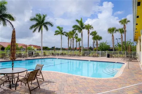 6455 Oxford Circle Vero Beach FL 32966