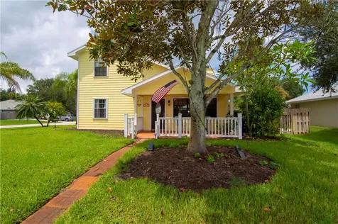 3820 6th Place Vero Beach FL 32968