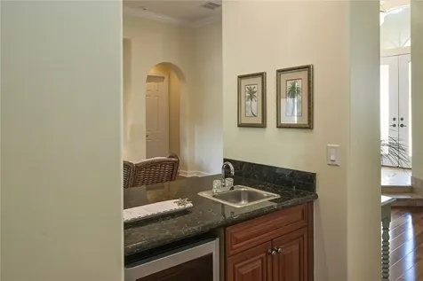 1735 Cassville Avenue Vero Beach FL 32966