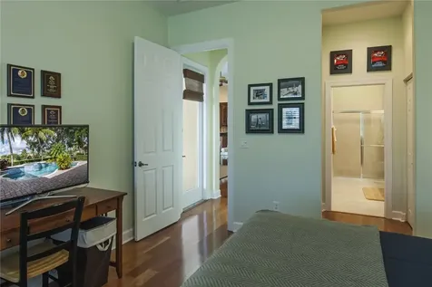 1735 Cassville Avenue Vero Beach FL 32966