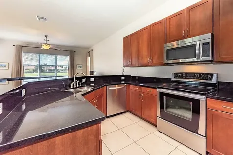 5563 55th Avenue Vero Beach FL 32967