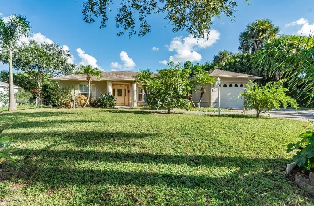 108 Bryant Court Sebastian FL 32958