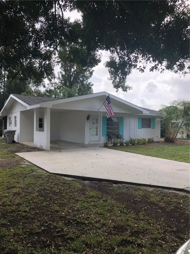 770 15th Avenue Vero Beach FL 32962