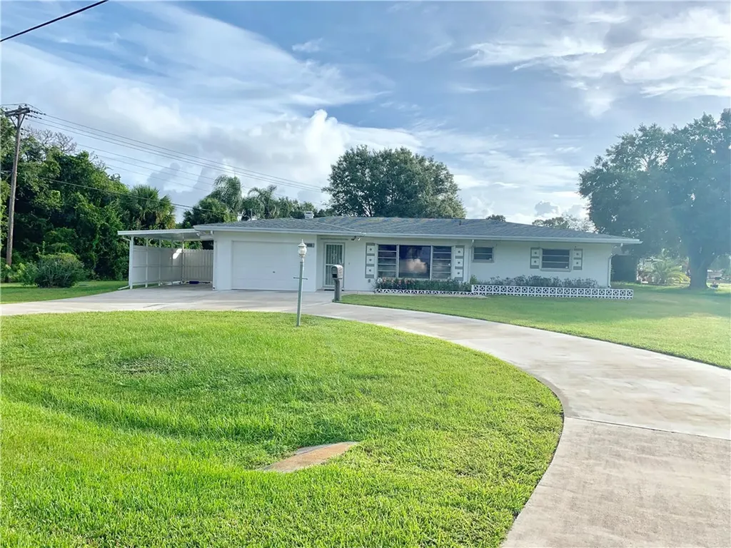 5400 Fort Pierce Boulevard Fort Pierce FL 34951