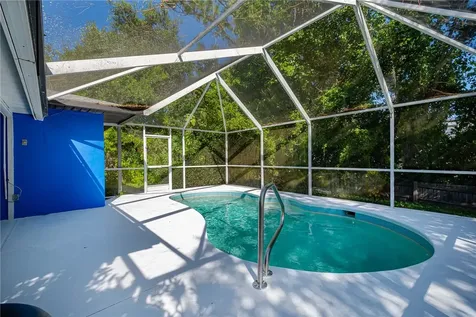 662 Wallis Avenue Sebastian FL 32958