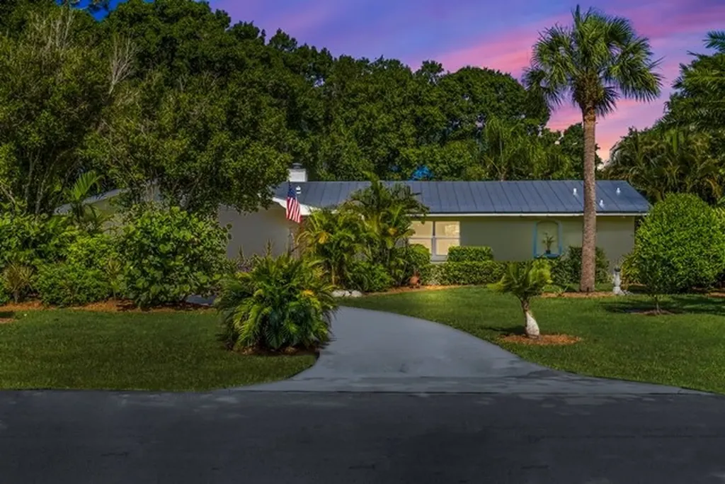 905 23rd Avenue Vero Beach FL 32960