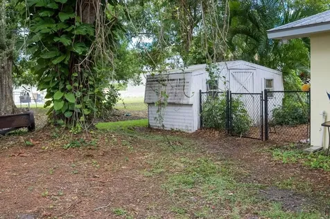 905 23rd Avenue Vero Beach FL 32960