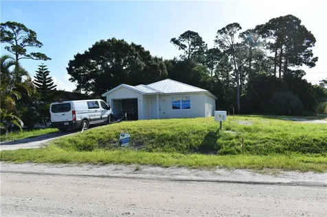 1166 17th Avenue SW Vero Beach FL 32962
