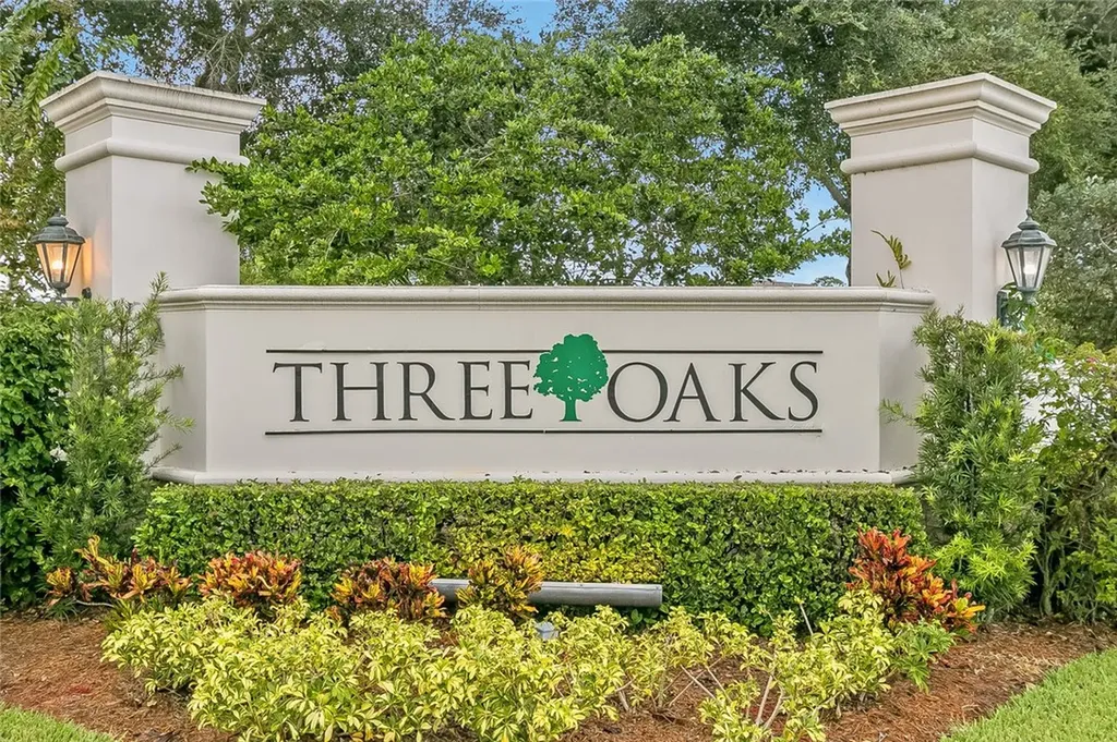 1832 Oak Grove Court Vero Beach FL 32966