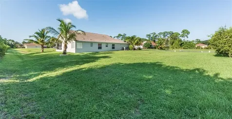 1580 16th Court SW Vero Beach FL 32962