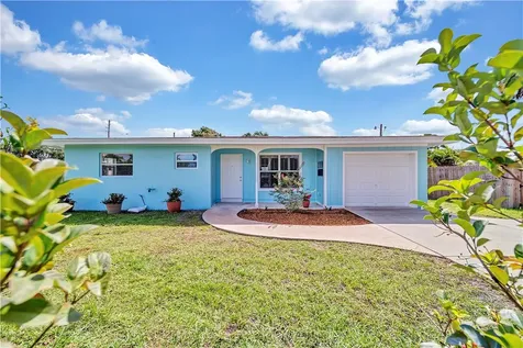 1958 6th Avenue Vero Beach FL 32960