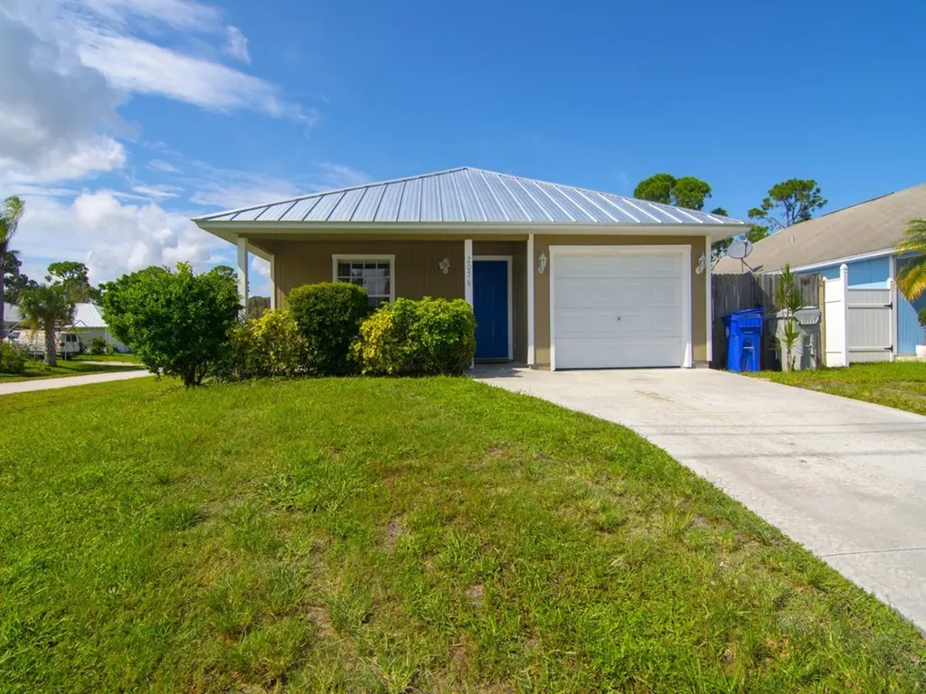 2076 15th Street SW Vero Beach FL 32962